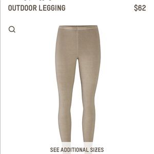 New with tags Skims leggings